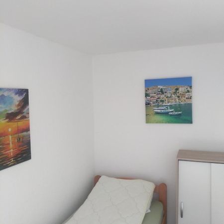 Hostel Trajan โดนยี มิลาโนวัซ ภายนอก รูปภาพ