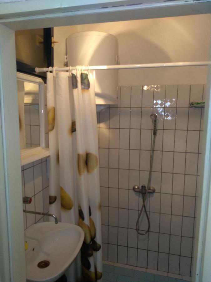 Hostel Trajan โดนยี มิลาโนวัซ ภายนอก รูปภาพ
